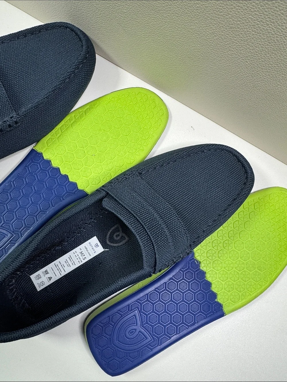 Rothy’s men Daily Driver size 7.5 blue